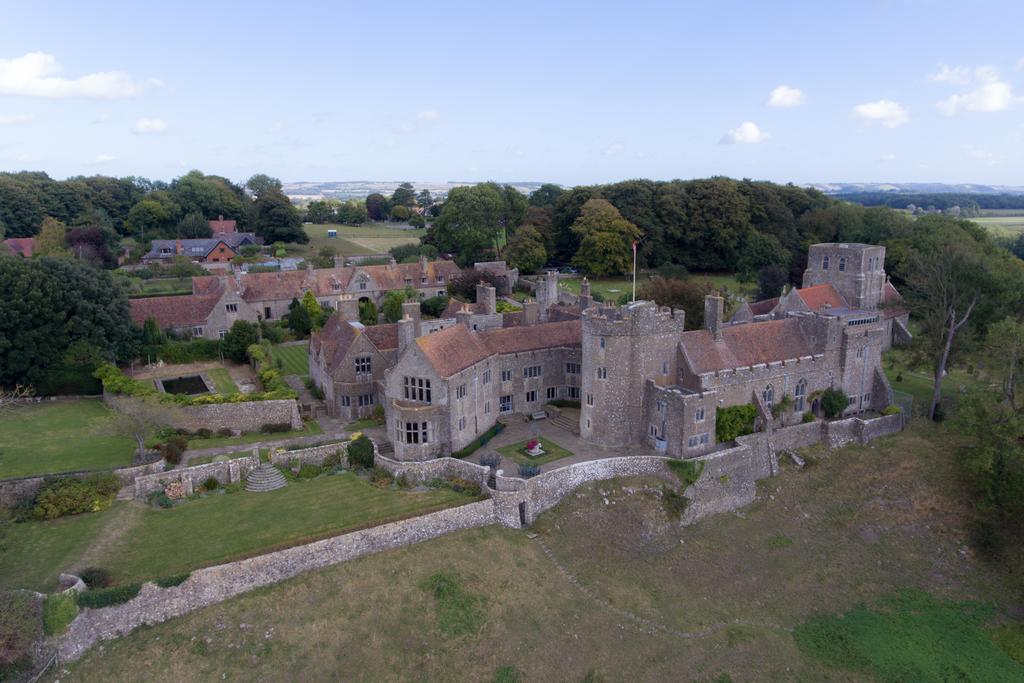 Lympne Castle Cottages Hythe  Exteriör bild