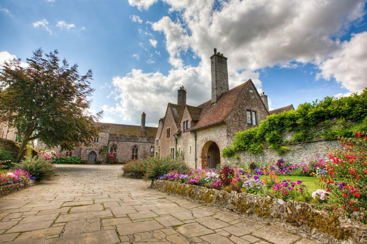 Lympne Castle Cottages Hythe  Exteriör bild